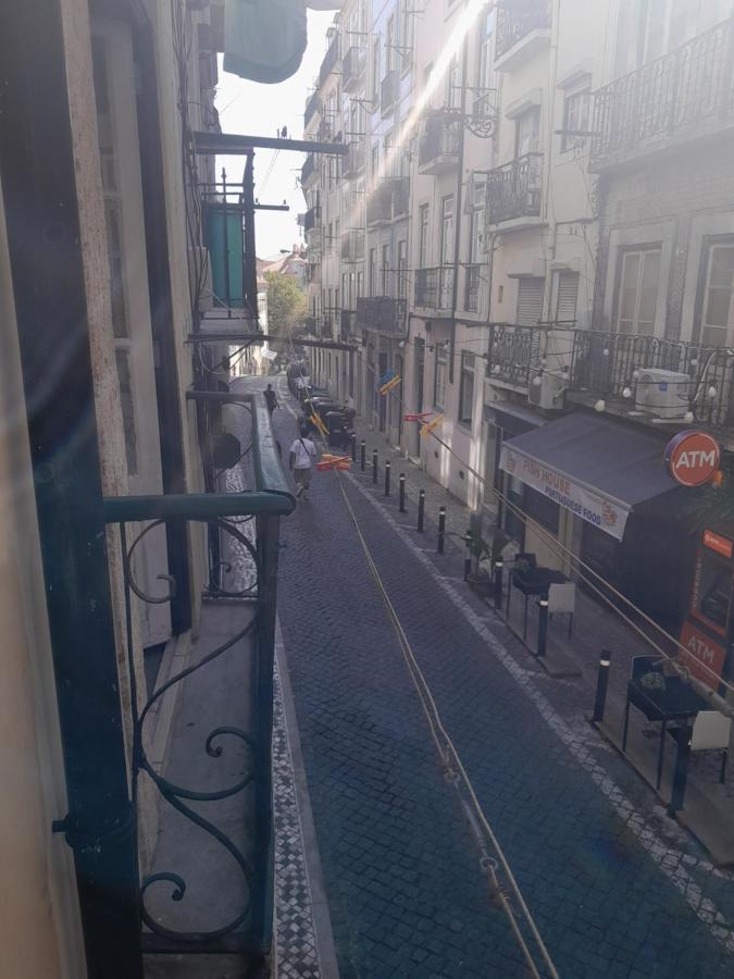 Chiado / Carmo Small Artist Lodge Lisbon Exterior photo